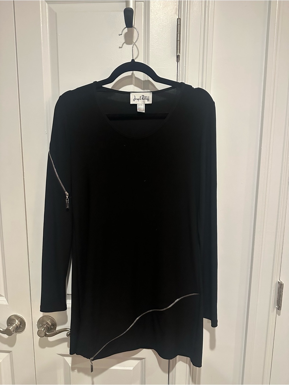 Joseph Ribkoff Black Asymmetrical Zip Tunic Top Women’s Size 6